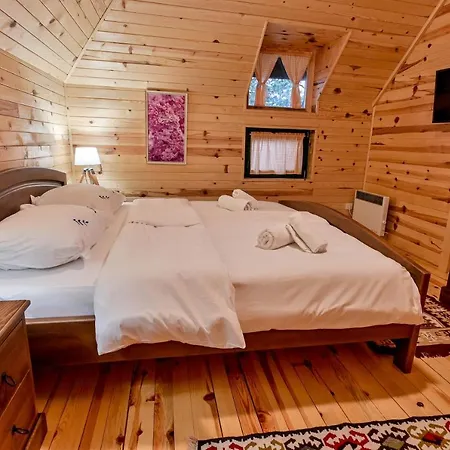 Apartment El Paso Zlatibor: Wild West Treehouse *