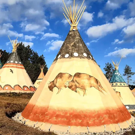 El Paso Zlatibor: Wild West Treehouse Apartment