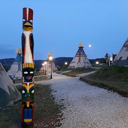 El Paso Zlatibor: Wild West Treehouse * Zlatibor